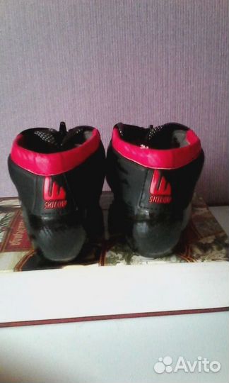 Продам конькобежные ботинки
