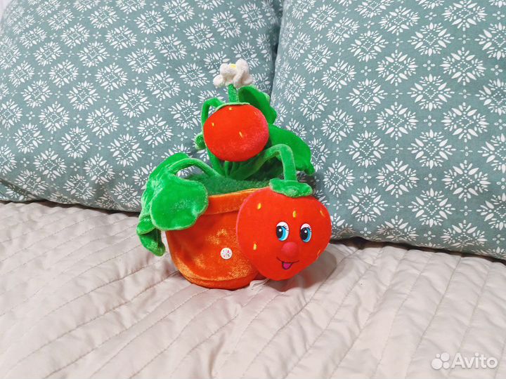 Мягкая игрушка Ягодка