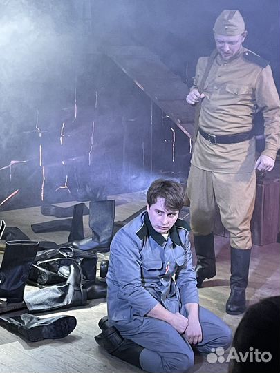 Создание театральных костюмов и сценической одежды