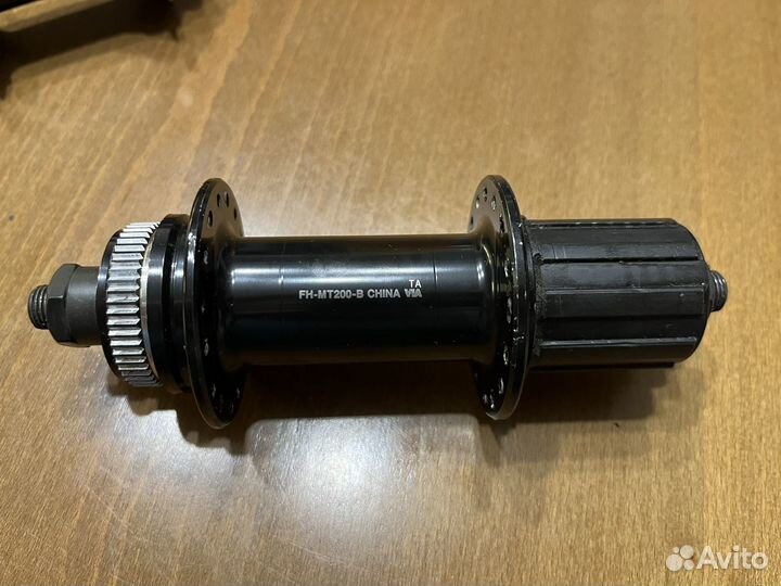 Втулки Shimano MT400