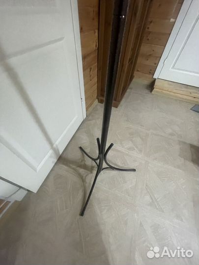 Вешалка напольная