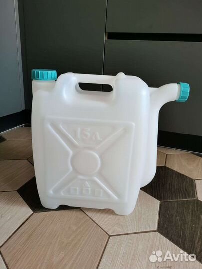 Канистра ёмкость тара со сливом пищевые