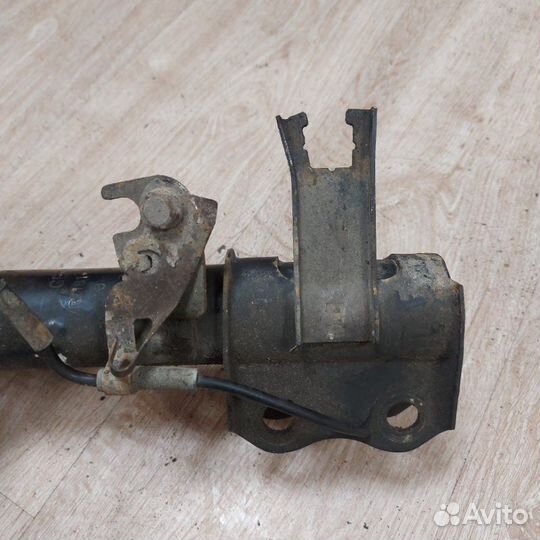 Амортизатор передний правый Geely Emgrand EC7