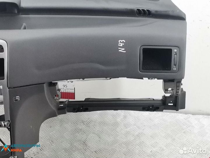 Панель передняя салона (торпедо) Peugeot 307 2002