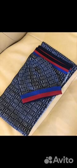 Шапка и шарф для мальчика bikkembergs