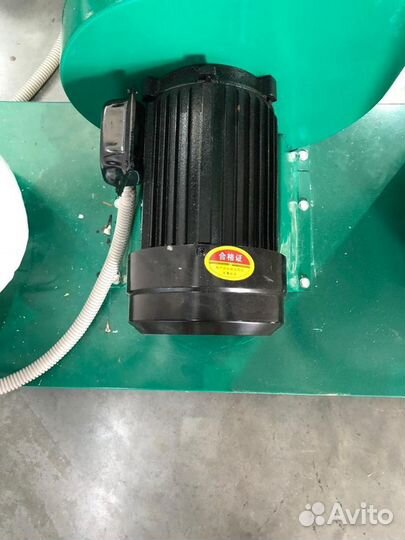 Пылеулавливающий агрегат / стружкоотсос