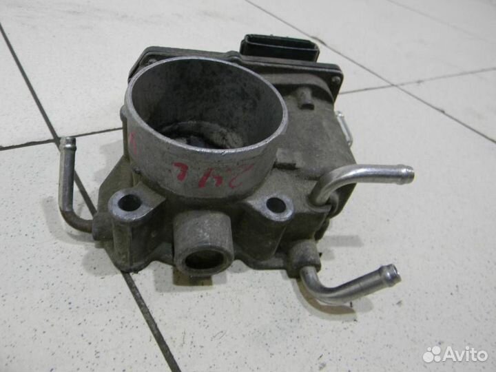 Дроссельная заслонка