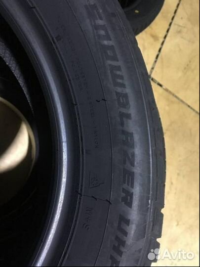 Windforce Snowblazer UHP 195/55 R16 91H