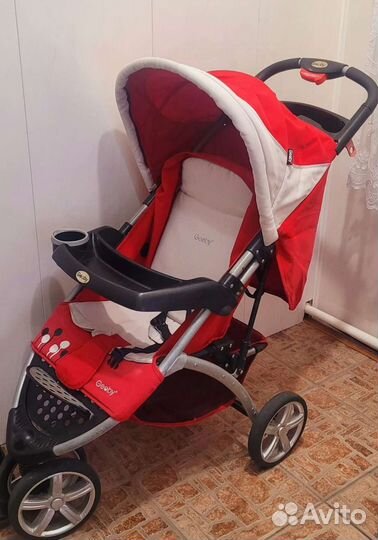 Прогулочная коляска