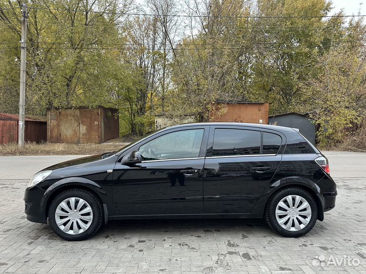 Opel Astra 1.6 МТ, 2010, 138 550 км