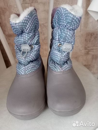 Сапоги для девочки два вида и размера
