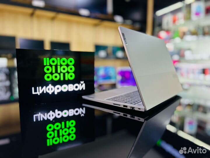 Мощный ноутбук 15,6