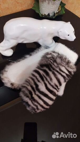 Меховые рукавички