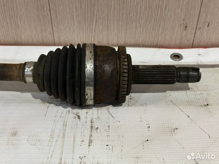 Привод левый Hyundai Solaris 1