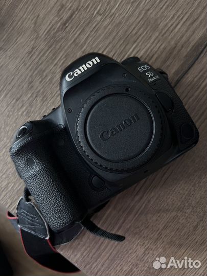 Canon 5D mark iv + sigma 50mm 1.4 art