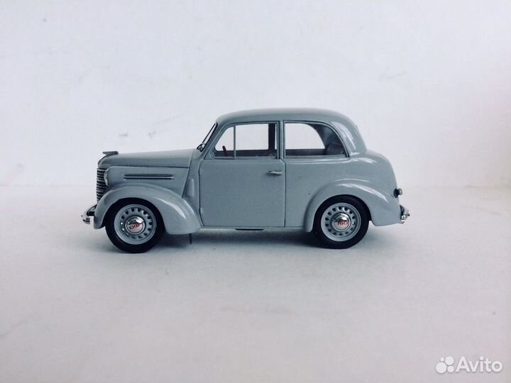 Модель автомобиля ким 10-50 Dip Models