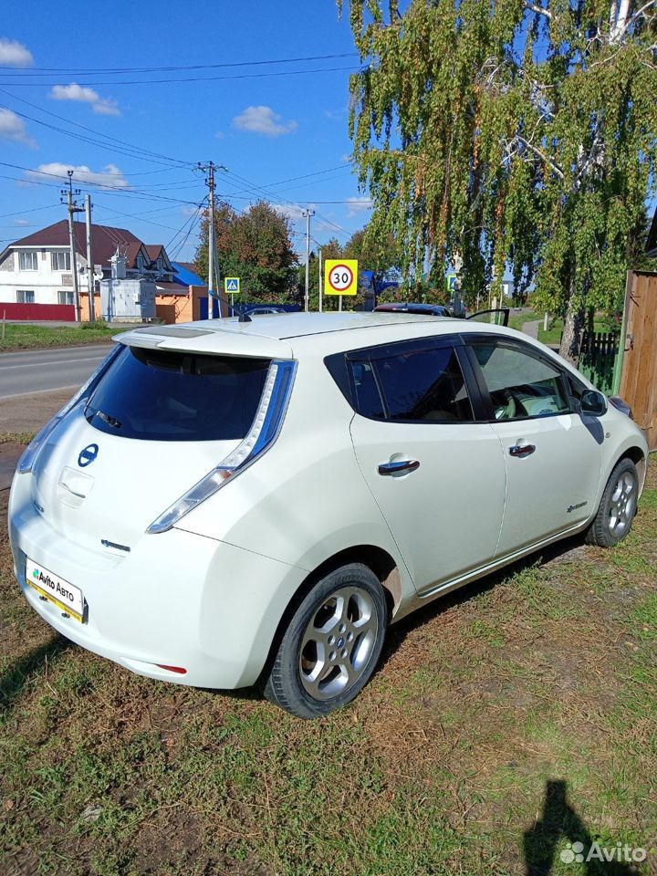 Nissan Leaf AT, 2011, 150 000 км