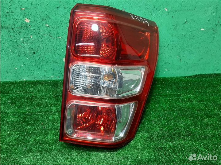 Фонарь задний наружный правый Suzuki Grand Vitara