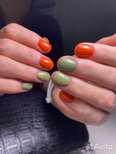 Наращивание ногтей, чистый маникюр