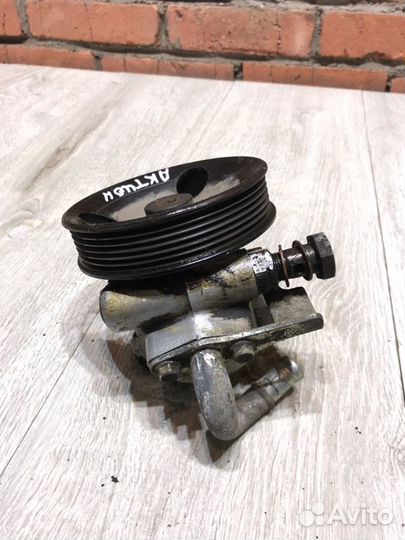 Насос гур Ssangyong Actyon D20DTF 2.0