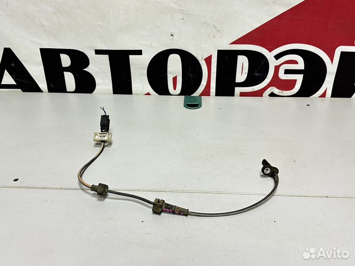 Датчик ABS задний левый Honda Accord 8 2.4