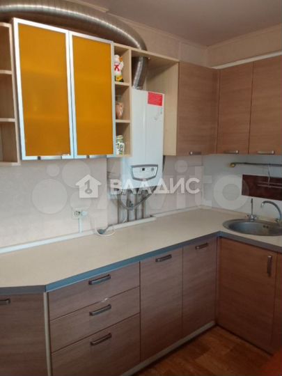 2-к. квартира, 60 м², 5/5 эт.