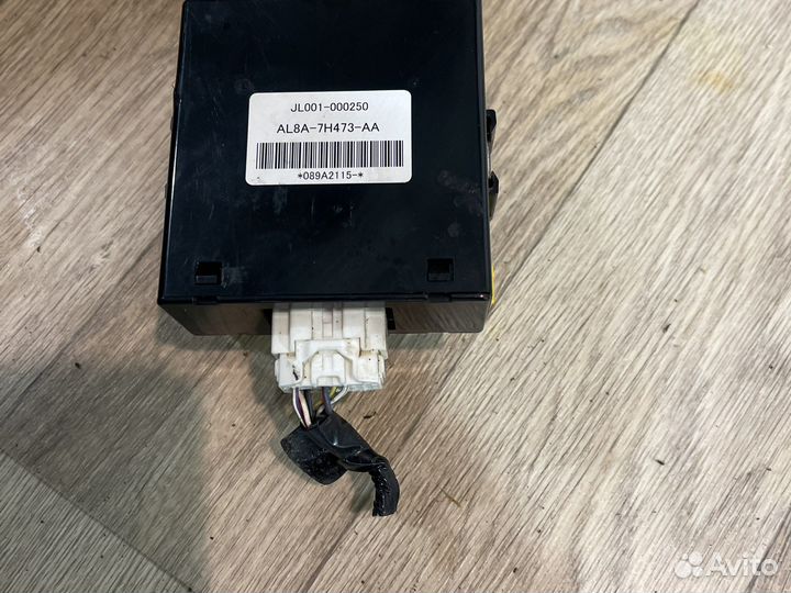 Блок упр раздаткой Форд escape 07-12г