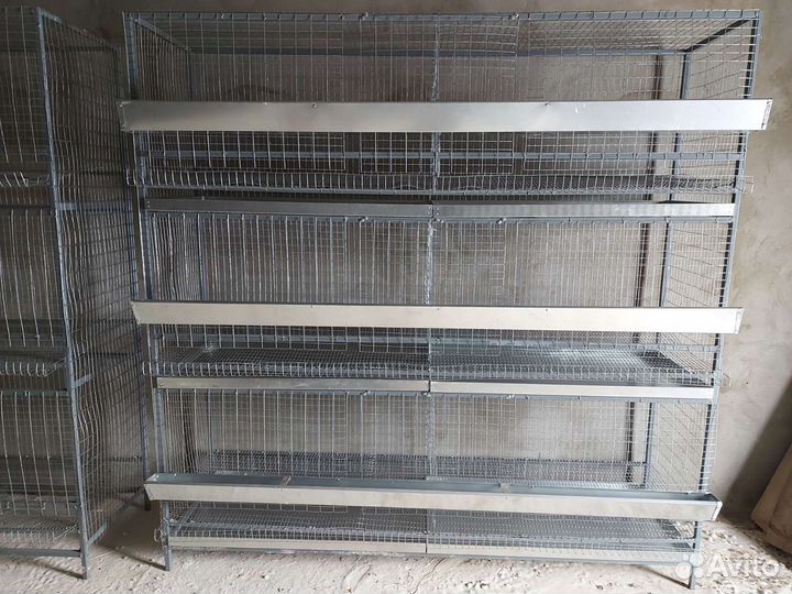 Клетки для кур несушек бу. Один сезон