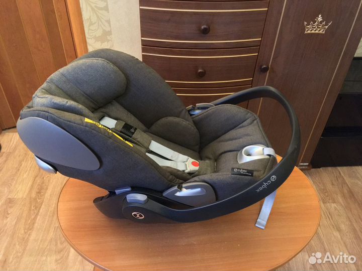 Продается Детское автокресло Cybex Cloud Q