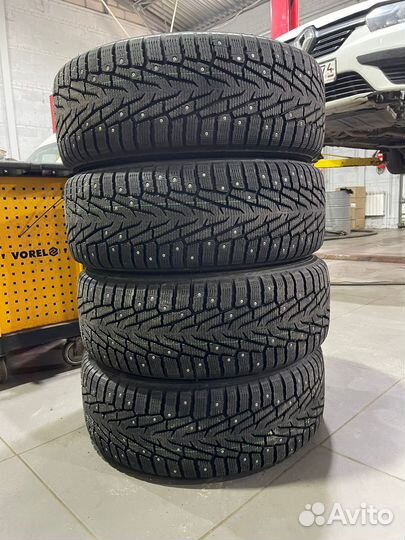 Yokohama Ice Guard IG55 215/65 R16