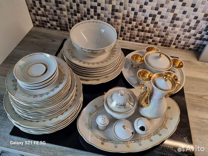 Набор столовой посуды на 6 персон