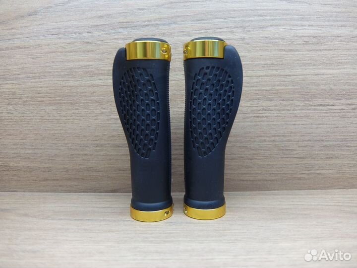 Грипсы велосипедные Ergonomic с фиксаторами