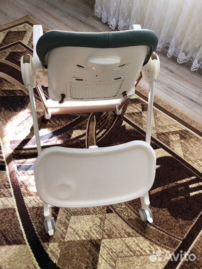 Стульчик для кормления happy baby berny v2