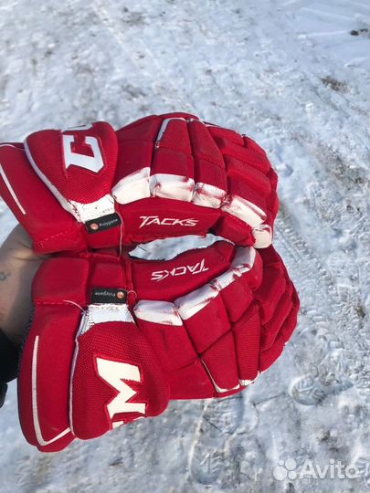 Краги хоккейные 14