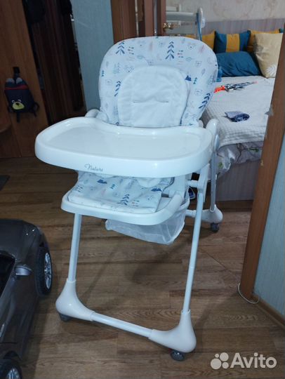 Стульчик для кормления