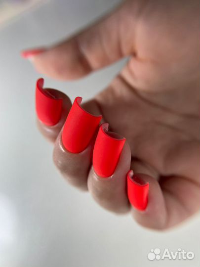 Модель на маникюр бесплатно