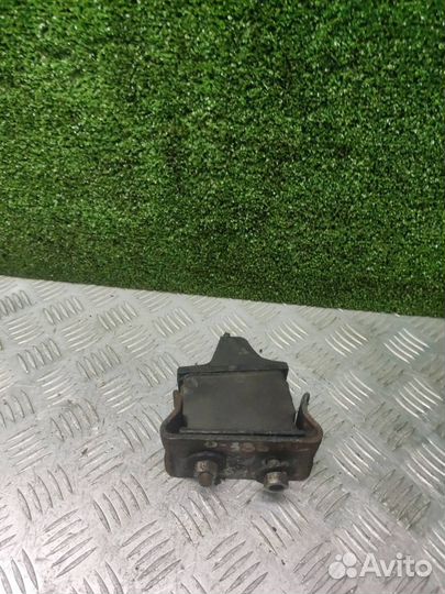 Подушка двигателя 9012412413 mercedes-benz Sprinte