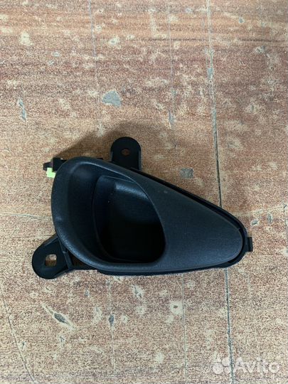 Ручка двери внутренняя 2123 правая