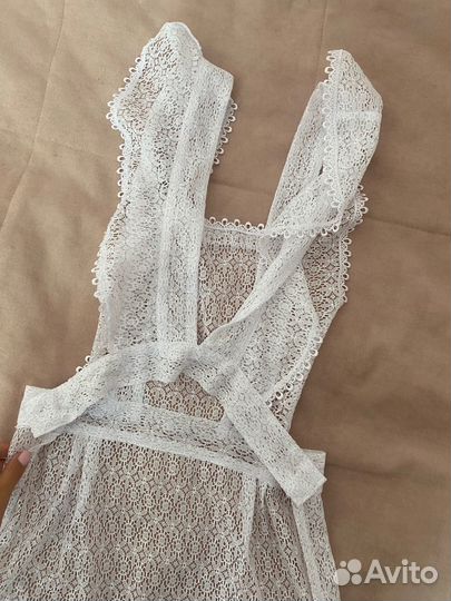 Белый школьный фартук