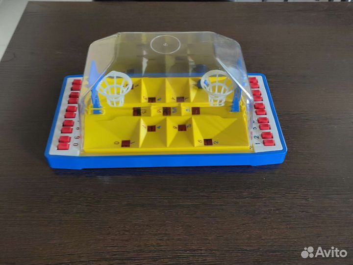 Настольный баскетболл