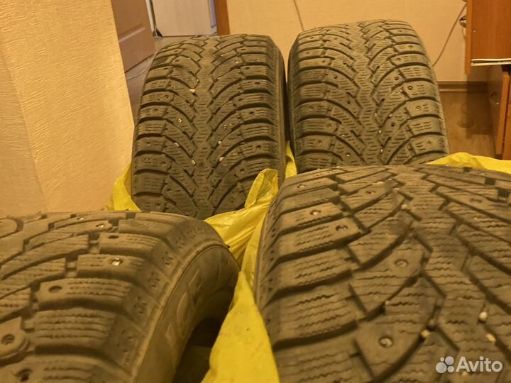 Pirelli Formula Ice 205/55 R16