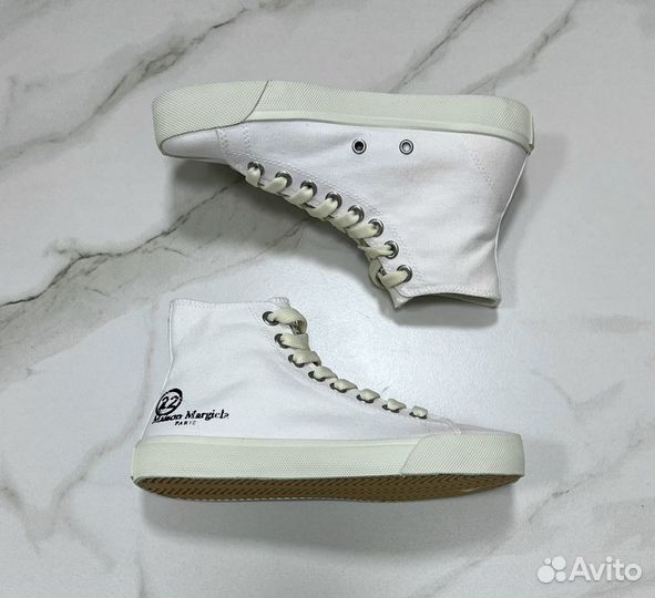 Кроссовки Maison Margiela Tabi High-Top 24,5см