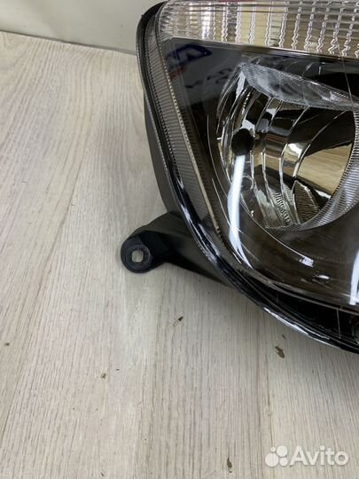 Фара Renault duster Прав