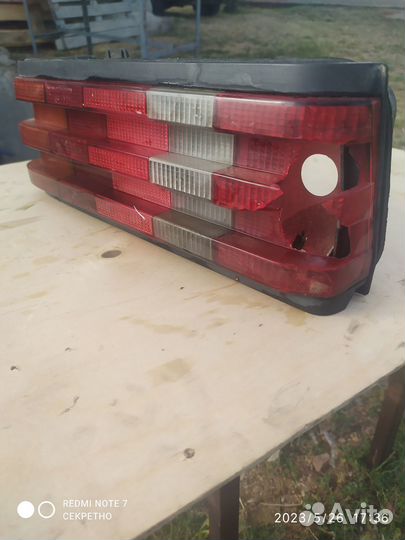 Фонари мерседес 190