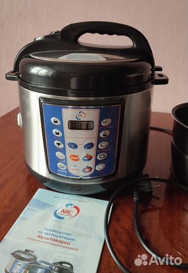 Мультиварка-скороварка ARC-DSB50-900F бу