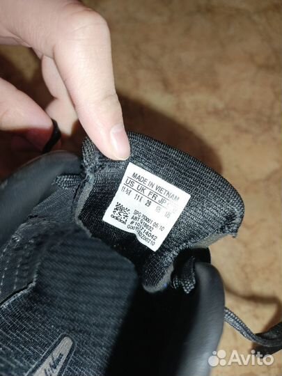 Детские футбольные бутсы