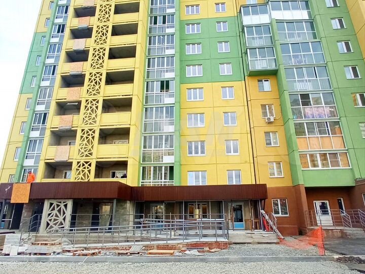 Помещение на первой линии 93 кв.м