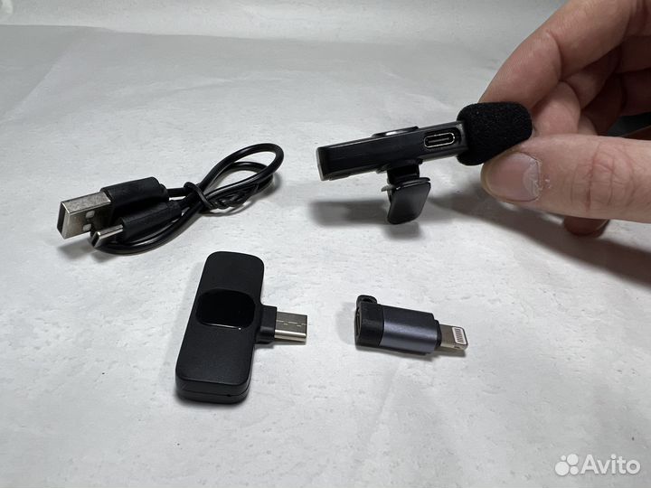 Петличный микрофон