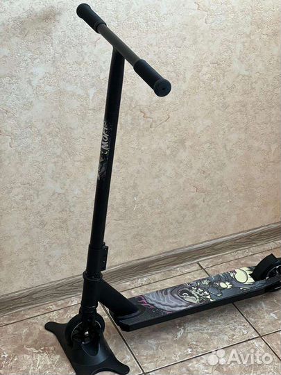 Самокат трюковой