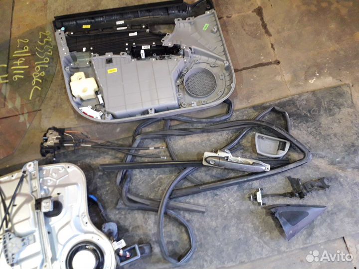 Запчасти для двери на хундай санта фе